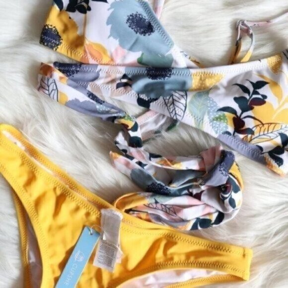 NWT White Yellow Floral Printed Bikini Set Size XS Bathing Suit - Picture 4 of 8